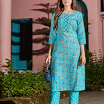 Women Cotton Blend Digital Print Kurta With Pant  Set